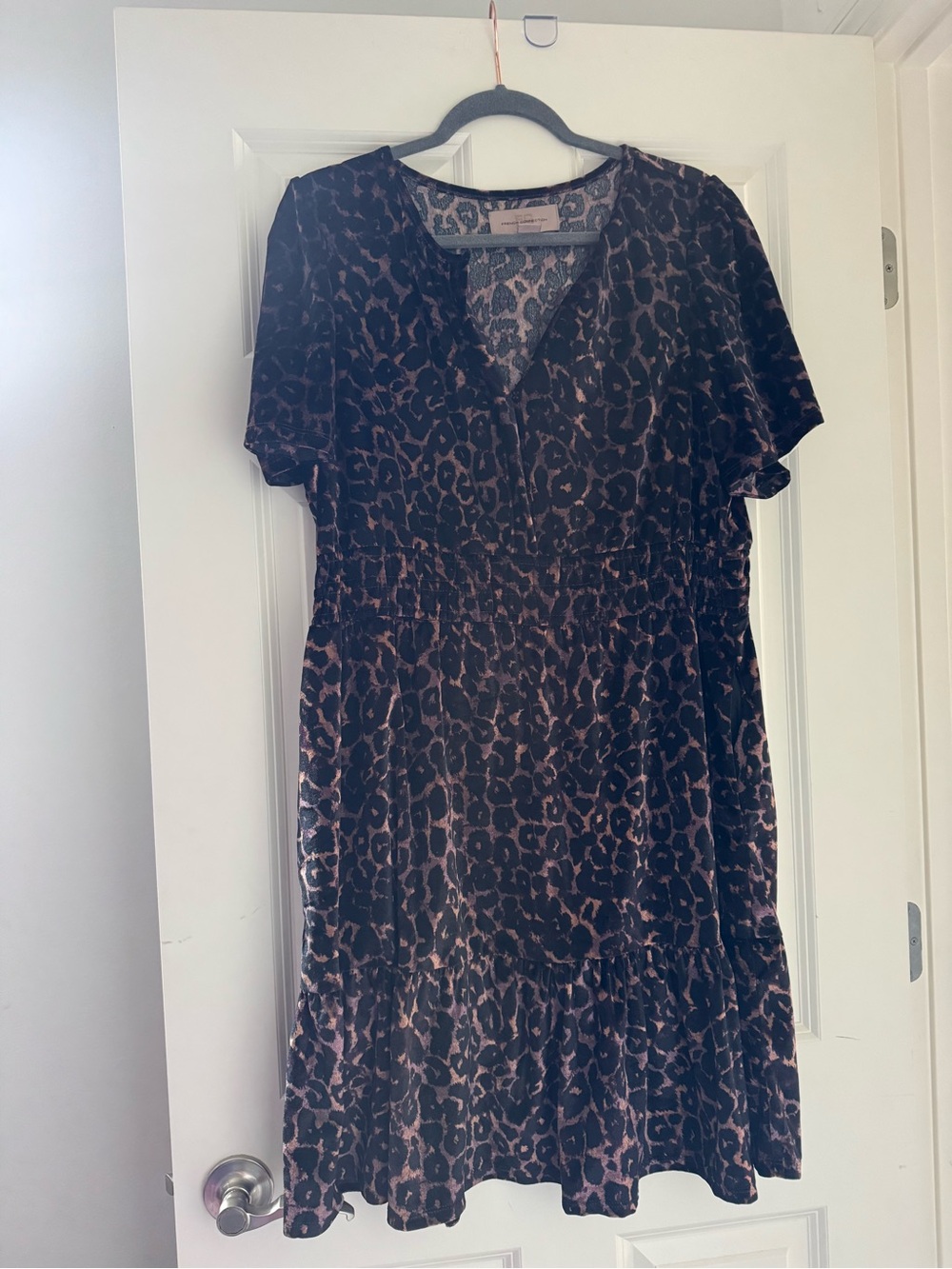 Black and Brown Leopard Print Short Sleeve Dress